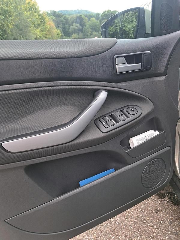 Gebraucht Ford Kuga 140 PS (102 kW) 2009 Gold SUV