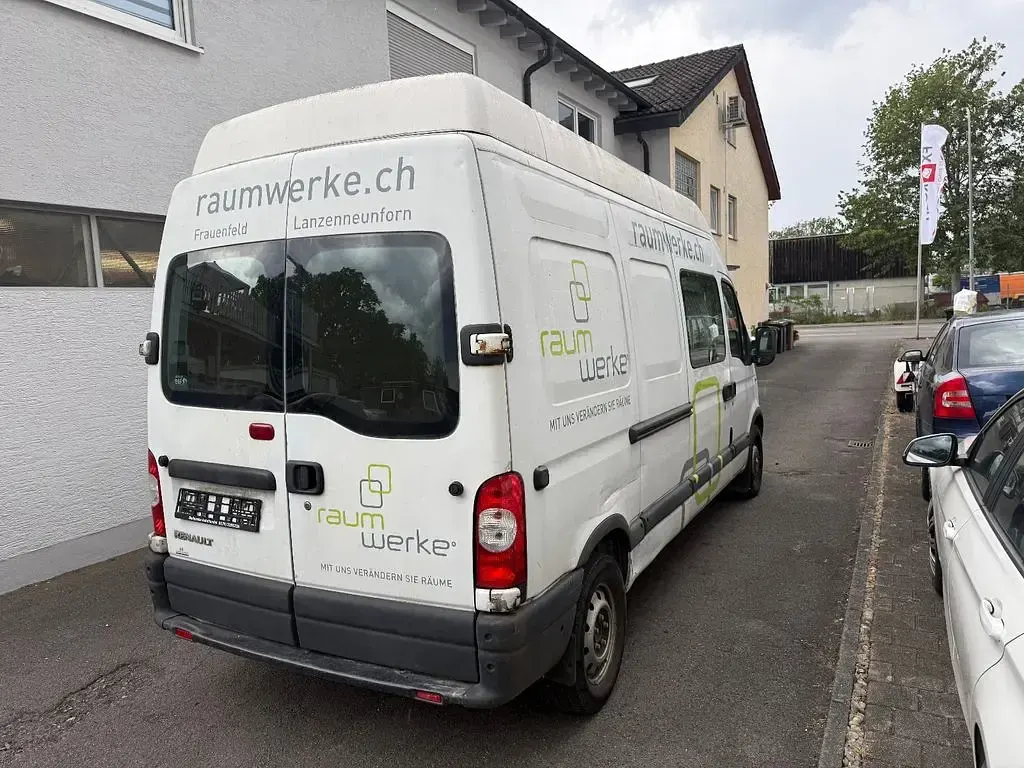 Gebraucht Renault Master 120 PS (88 kW) 2009 Weiß Limousine