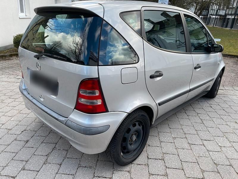 Gebraucht Mercedes A170 95 PS (69 kW) 2001 Silber Kleinwagen