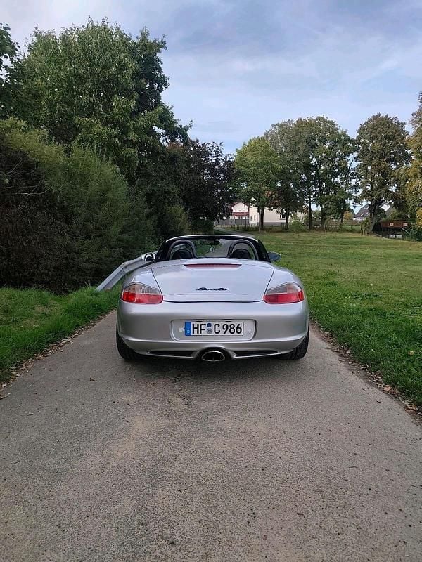 Gebraucht Porsche 986 Boxster 228 PS (167 kW) 2003 Silber Cabrio