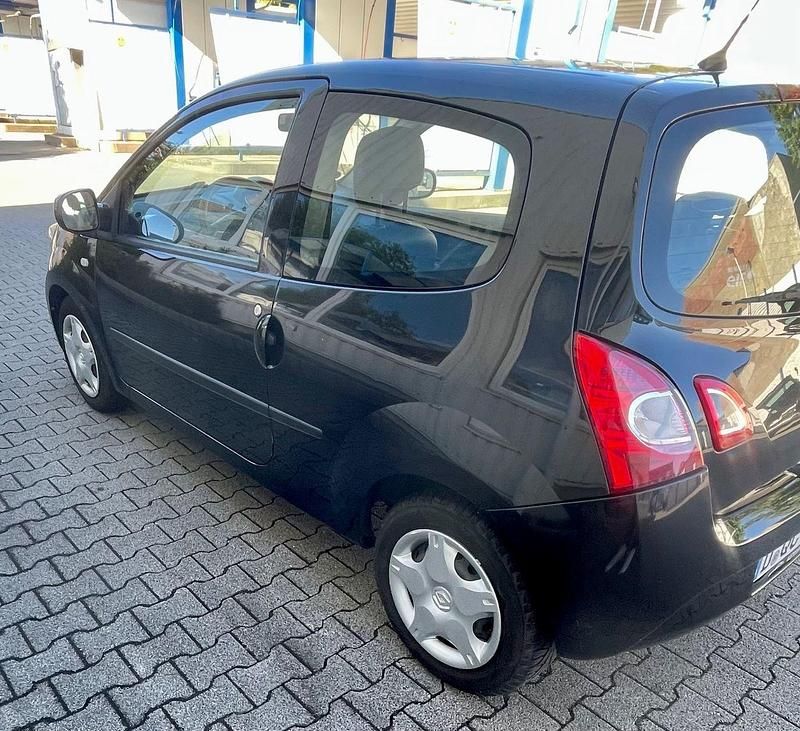 Schwarz Gebraucht 2014 Renault Twingo Dynamique Kleinwagen | 3.200 € (Superpreis) - Bild 1/4