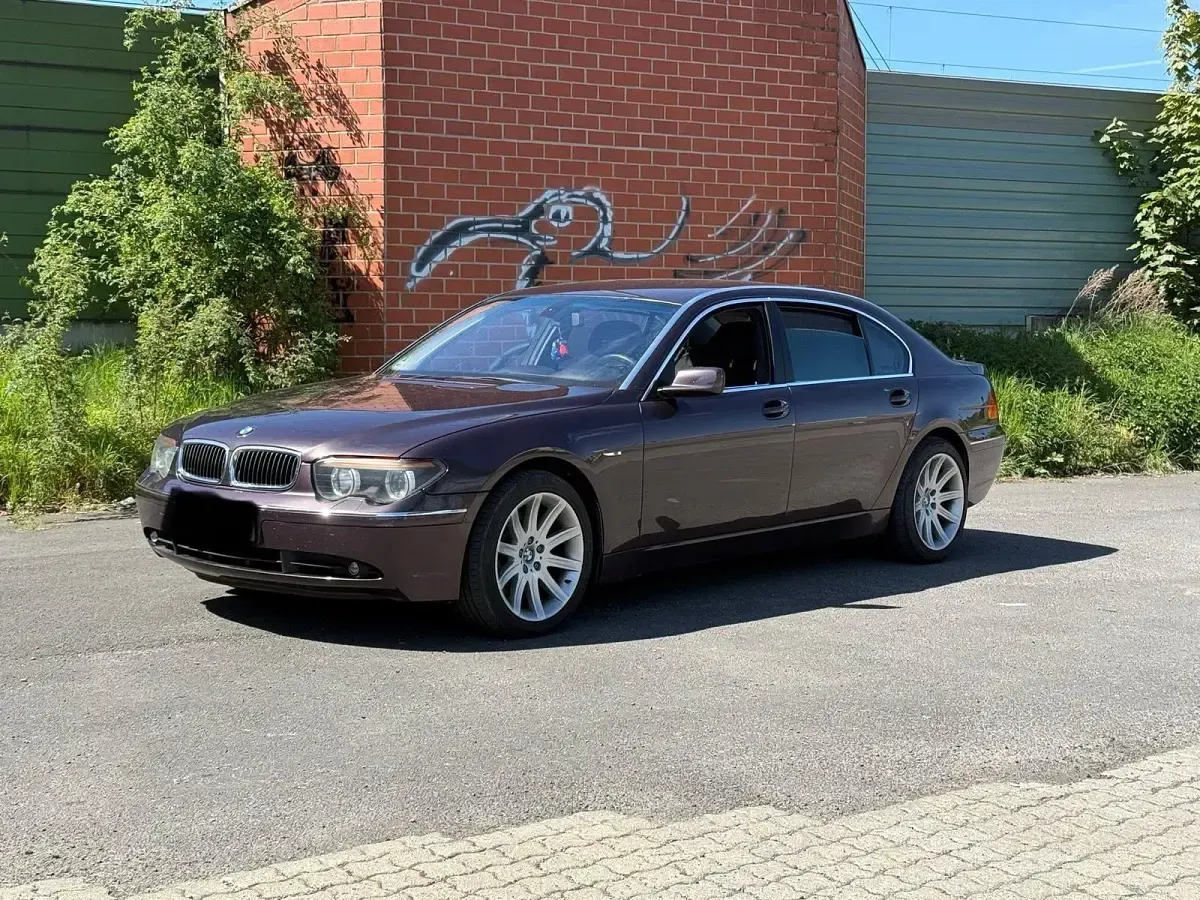 Gebraucht BMW 745L 333 PS (244 kW) 2003 Limousine