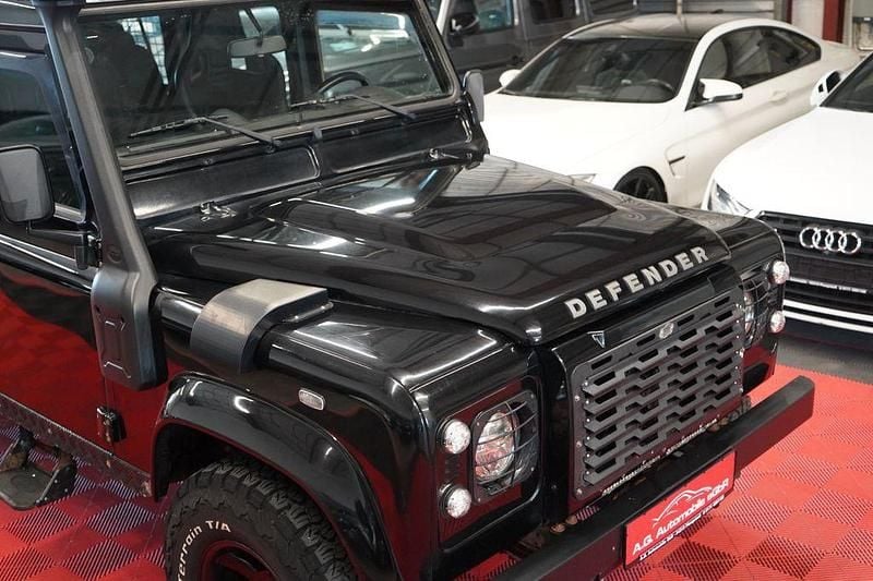Gebraucht Land Rover Defender 122 PS (89 kW) 2014 Schwarz SUV