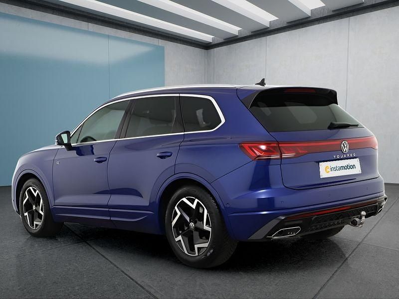 Gebraucht VW Touareg 231 PS (169 kW) 2025 Blau SUV