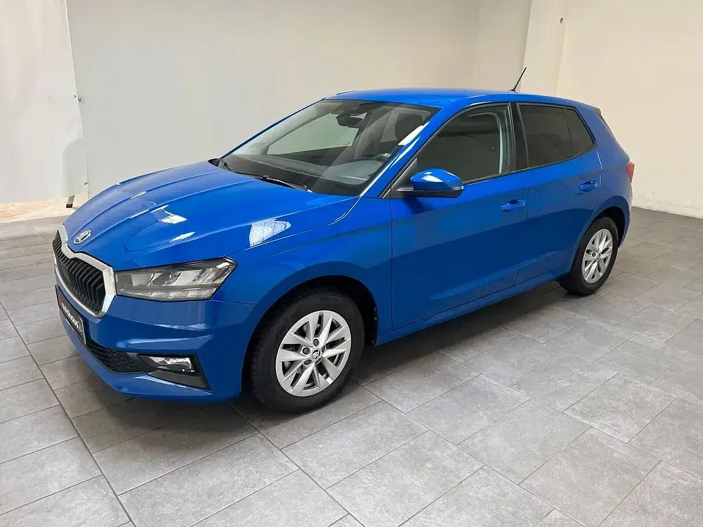 Gebraucht Skoda Fabia Active 65 PS (47 kW) 2023 Blau Kleinwagen