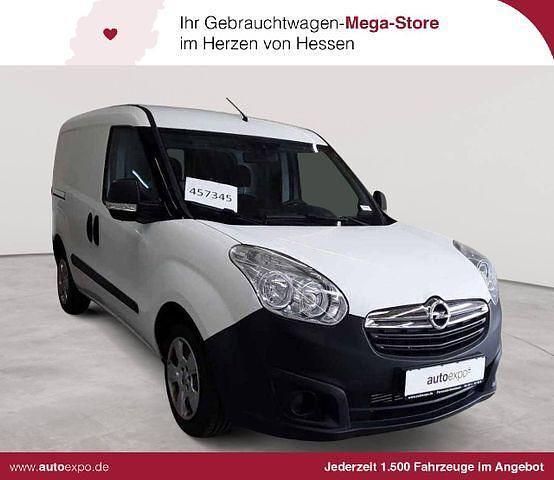 Polarweiß Gebraucht 2017 Opel Combo Van / Kleinbus | 9.690 € (Fairer Preis) - Bild 1/4
