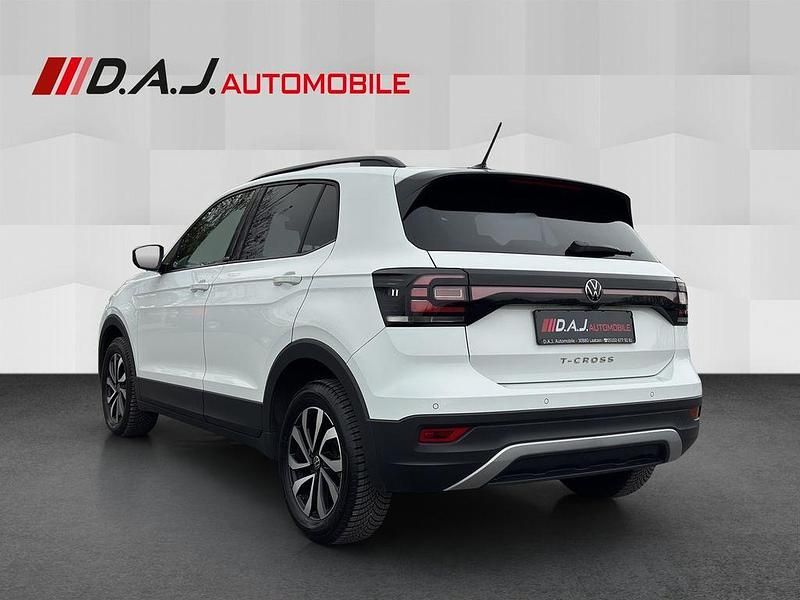 Gebraucht VW T-Cross Active 110 PS (80 kW) 2021 Weiß SUV