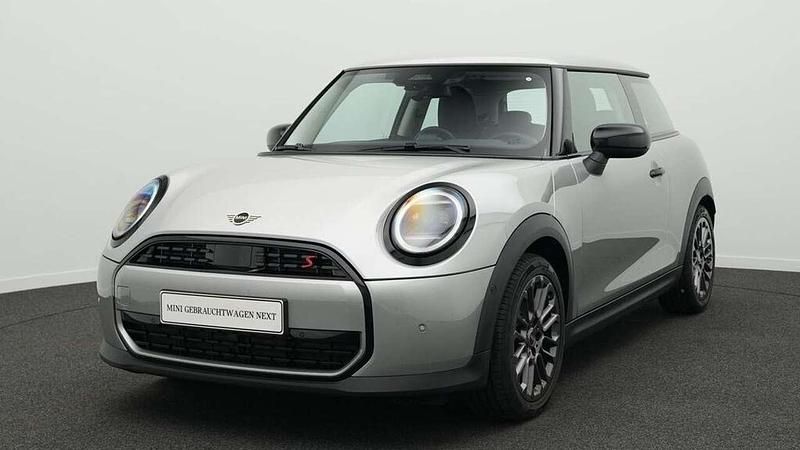 Grau Gebraucht 2024 Mini Cooper S Classic Kleinwagen | 26.017 € (Guter Preis) - Bild 1/4