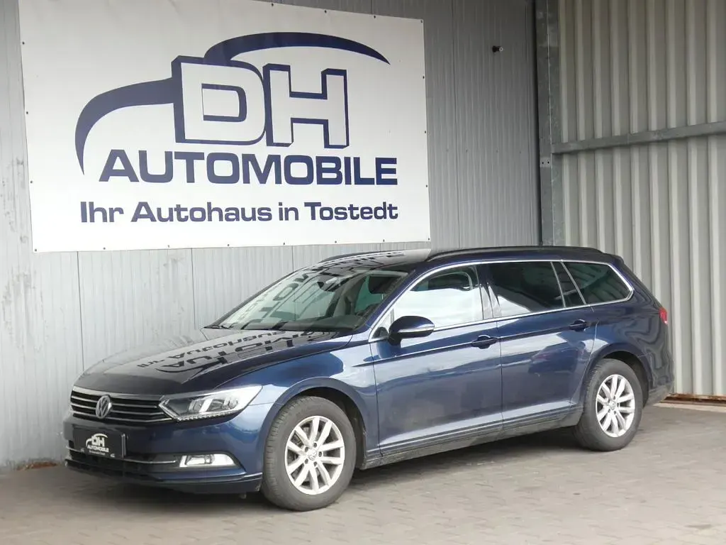 Gebraucht VW Passat 150 PS (110 kW) 2016 Blau Kombi