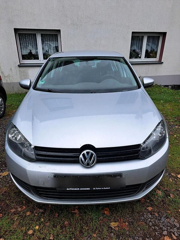 Silber Gebraucht 2010 VW Golf VI Kombi | 2.100 € (Superpreis) - Bild 1/4