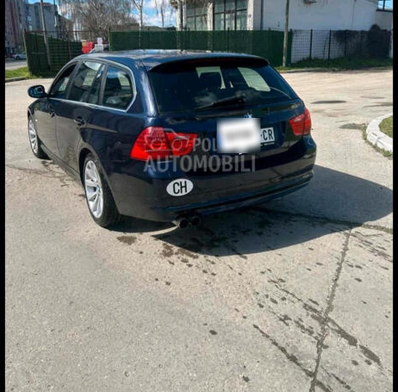 Gebraucht BMW 330 272 PS (200 kW) 2009 Blau Kombi