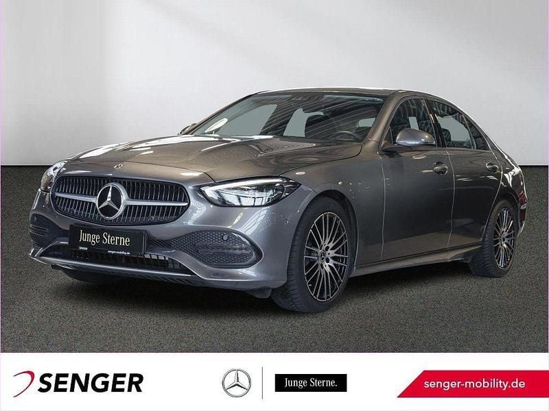 Lack selenitgrau Gebraucht 2023 Mercedes C180 Limousine | 32.370 € (Guter Preis) - Bild 1/3