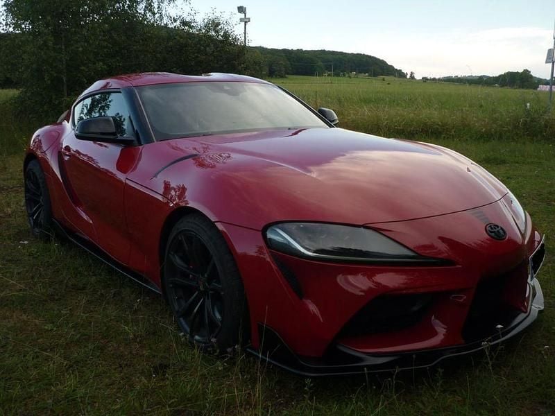 Rot Gebraucht 2021 Toyota Supra Premium Coupé | 44.800 € (Guter Preis) - Bild 1/4