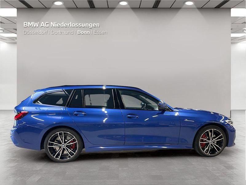 Gebraucht BMW 330e M Sport 292 PS (214 kW) 2020 Blau Kombi