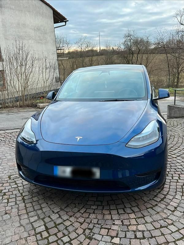Brugt Tesla Model Y 219 kW (299 HK) 2023 Blå SUV