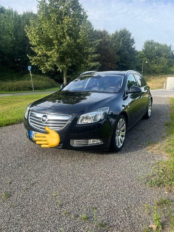 Schwarz Gebraucht 2010 Opel Insignia Cosmo Kombi | 3.499 € (Guter Preis) - Bild 1/4