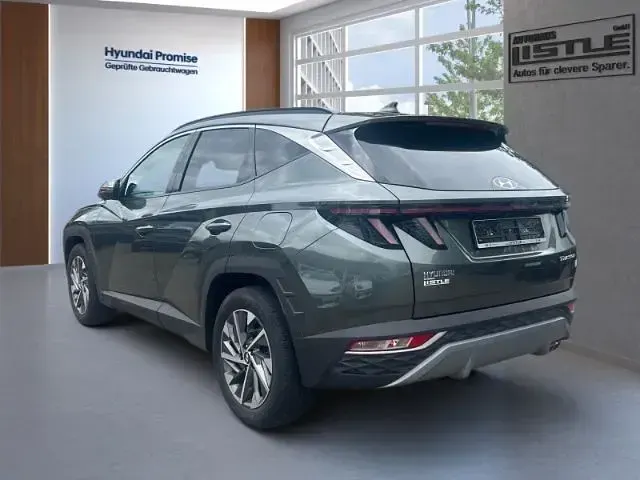Gebraucht Hyundai Tucson Trend 150 PS (110 kW) 2023 Grau SUV