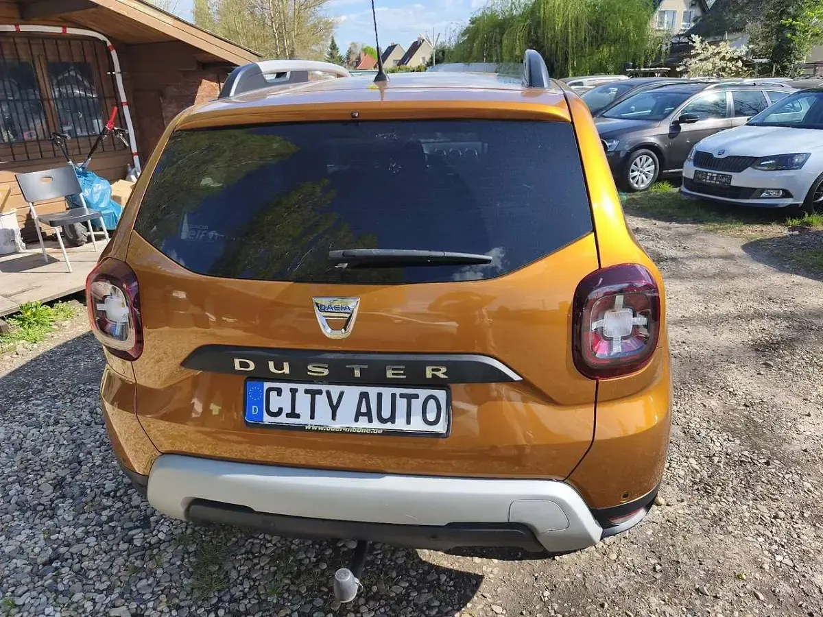 Gebraucht Dacia Duster Prestige 125 PS (91 kW) 2018 Atacamaorange SUV