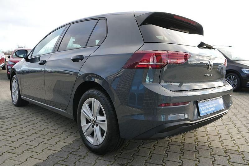 Gebraucht VW Golf VIII Goal 116 PS (85 kW) 2025 Grau Limousine