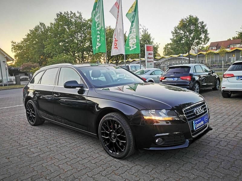 Gebraucht Audi A4 Attraction 160 PS (117 kW) 2010 Schwarz Kombi