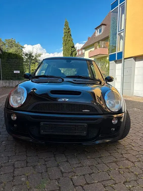 Gebraucht Mini John Cooper Works 211 PS (155 kW) 2004 Schwarz Kleinwagen
