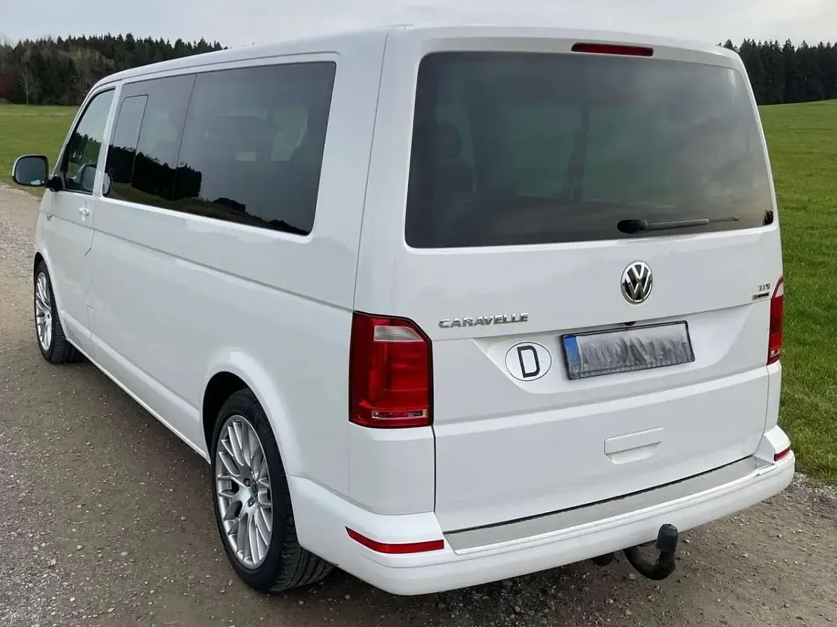 Gebraucht VW Caravelle Comfortline 204 PS (150 kW) 2017 Weiß Van