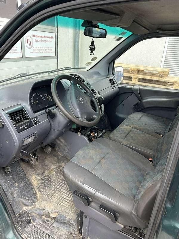 Gebraucht Mercedes Vito 122 PS (89 kW) 2003 Van