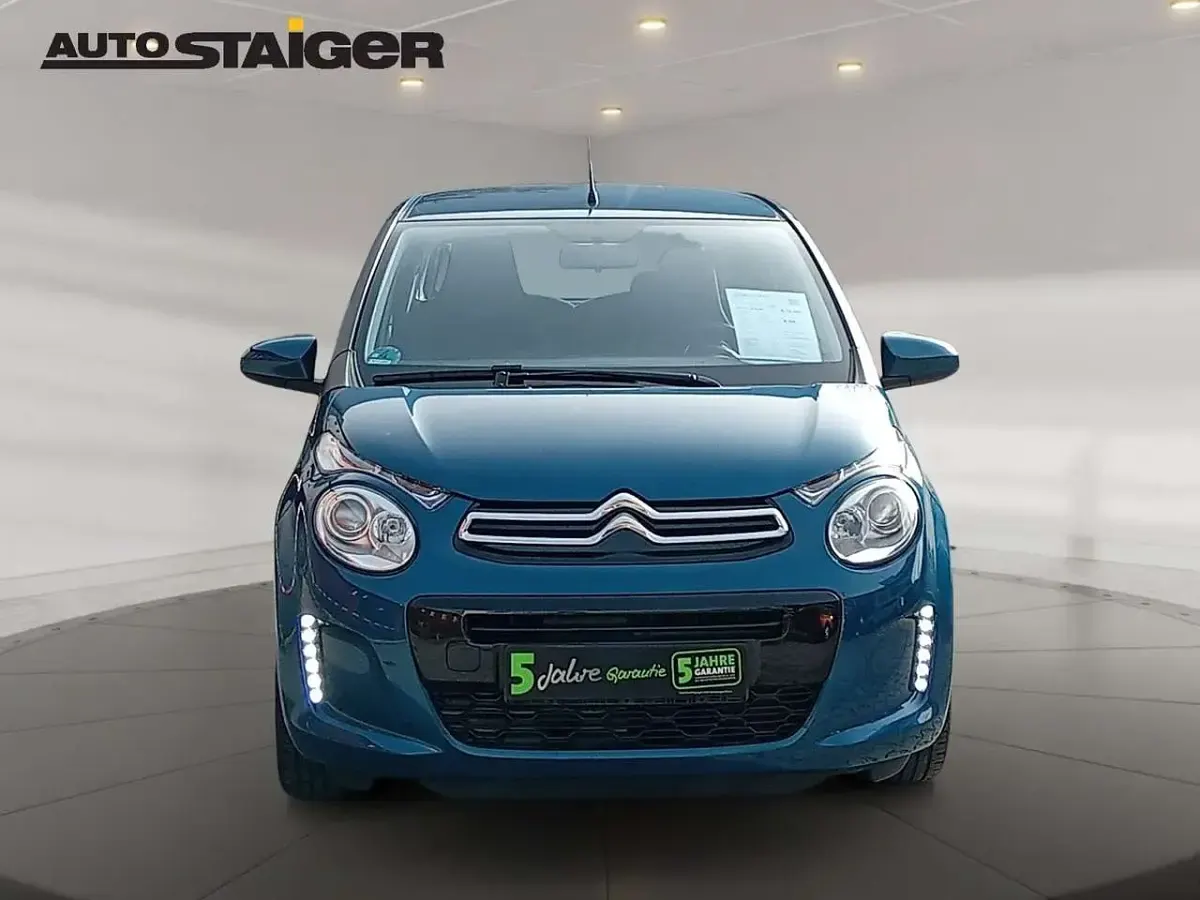 Gebraucht Citroën C1 Shine 72 PS (52 kW) 2021 Lackierung ultra smaragd metal Kleinwagen