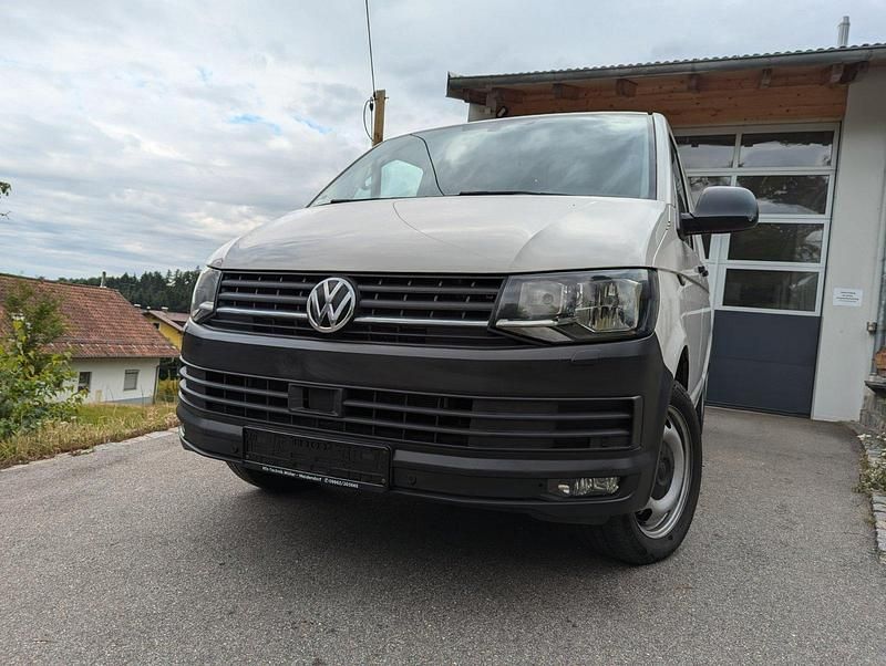 Gebraucht VW Transporter 204 PS (150 kW) 2017 Weiß Van