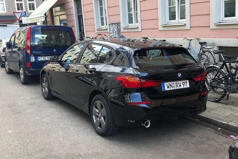 Gebraucht BMW 118 140 PS (102 kW) 2020 Schwarz Kleinwagen