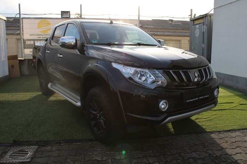 Schwarz (metallic) Gebraucht 2019 Mitsubishi L200 Top Abholung | 27.999 € (Fairer Preis) - Bild 1/4