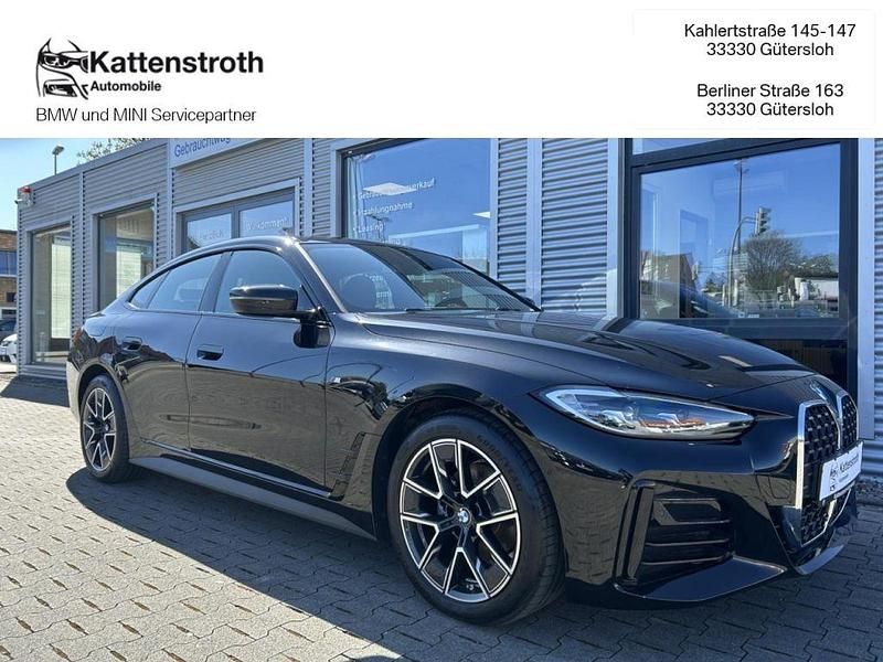 Saphirschwarz (metallic) Gebraucht 2023 BMW 420 Gran Coupé M Sport Coupé | 48.890 € (Teuer) - Bild 1/4