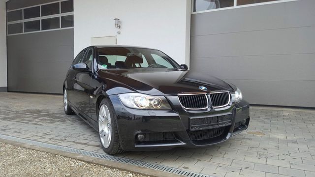 Gebraucht BMW 320 163 PS (119 kW) 2007 Schwarz metallic Limousine