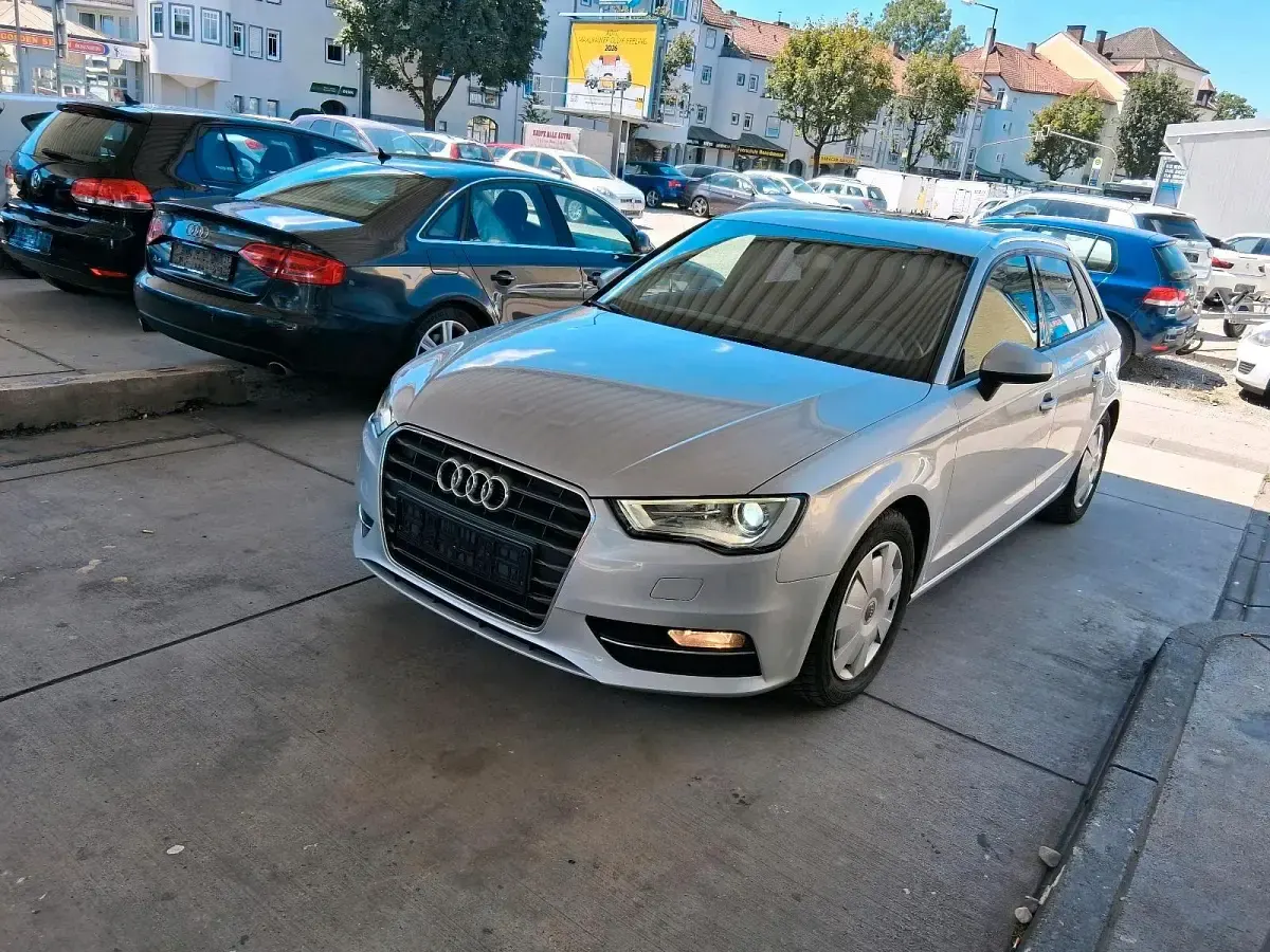 Gebraucht Audi A3 150 PS (110 kW) 2014 Silber Limousine