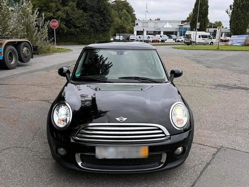 Usata Mini Cooper 110 CV (80 kW) 2009 Nero Utilitaria