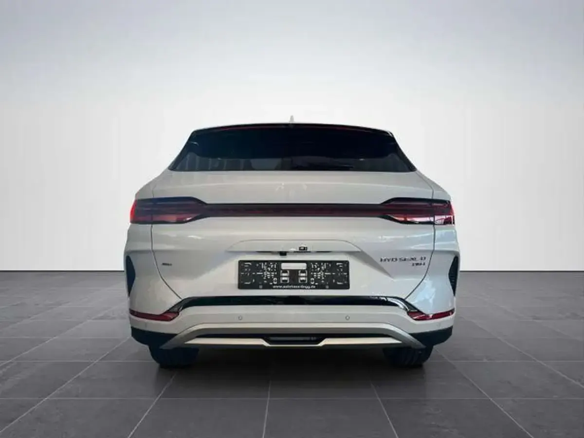 Ny BYD Seal U Design 324 HK (238 kW) 2025 Hvid SUV