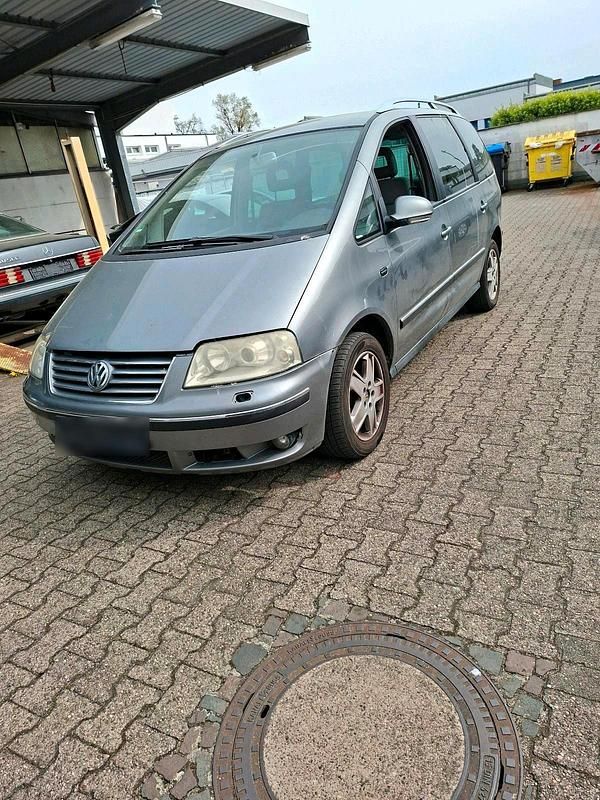 Gebraucht VW Sharan 131 PS (96 kW) 2005 Silber Van / Kleinbus