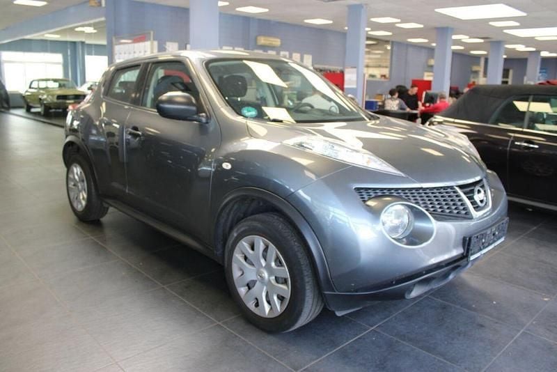 Gebraucht Nissan Juke Visia 117 PS (86 kW) 2013 Grau SUV