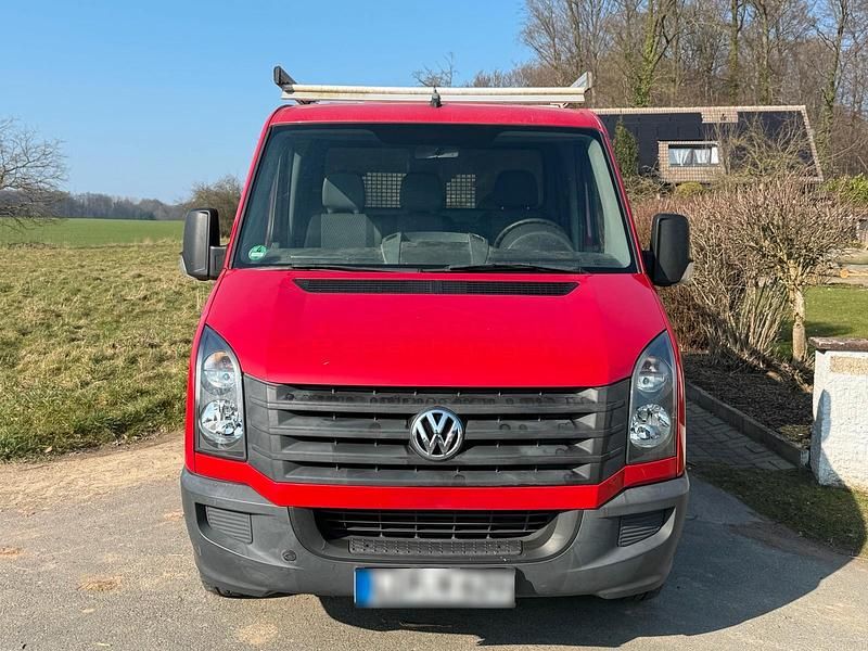 Gebraucht VW Crafter 109 PS (80 kW) 2014 Rot Van