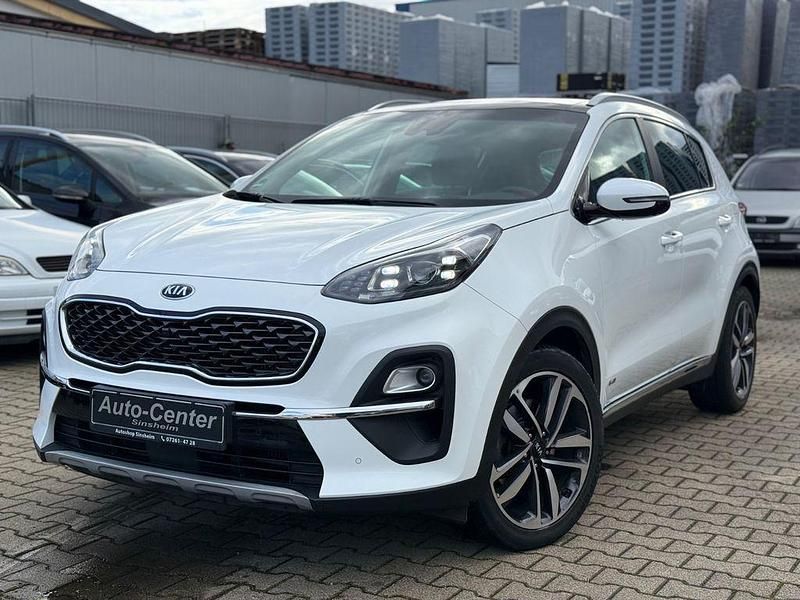 Weiß Gebraucht 2020 Kia Sportage Platinum Edition SUV | 22.390 € (Etwas zu teuer) - Bild 1/4