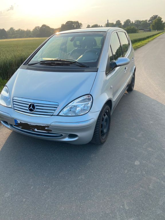 Silber Gebraucht 2003 Mercedes A140 Avantgarde Van / Kleinbus | 1.500 € (Guter Preis) - Bild 1/4
