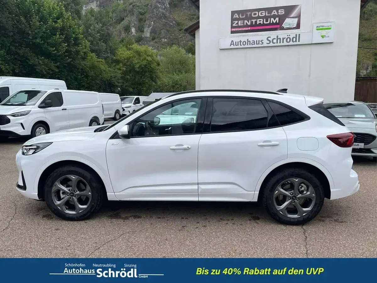 Neu Ford Kuga ST-Line 185 PS (136 kW) 2026 Frost weiß SUV