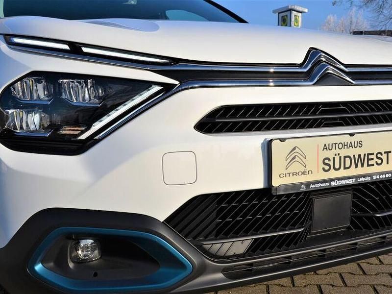 Gebraucht Citroën e-C4 Feel 100 kW (136 PS) 2023 Polar weiß metallic Limousine