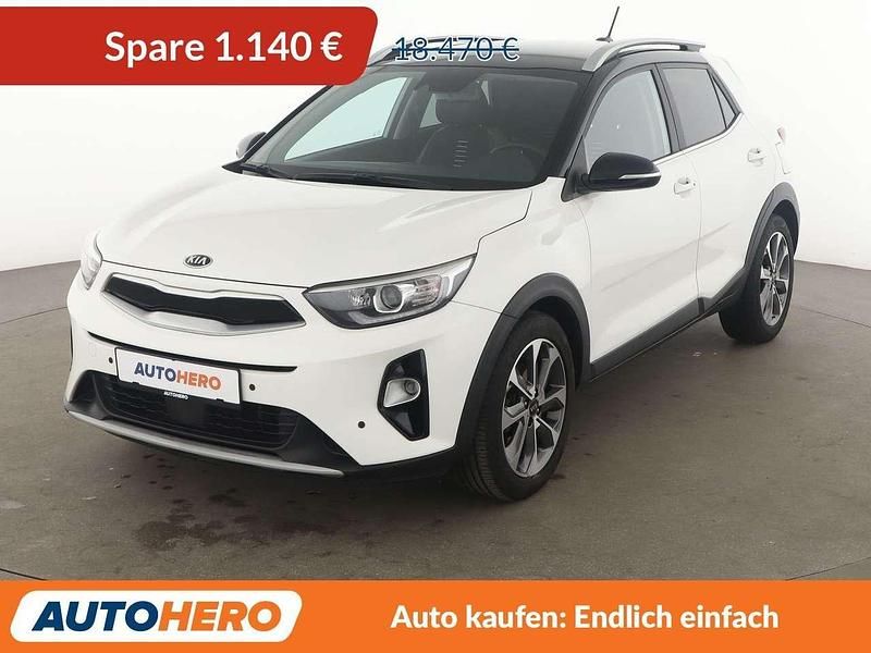 Weiss Gebraucht 2020 Kia Stonic Spirit SUV | 17.330 € (Fairer Preis) - Bild 1/3