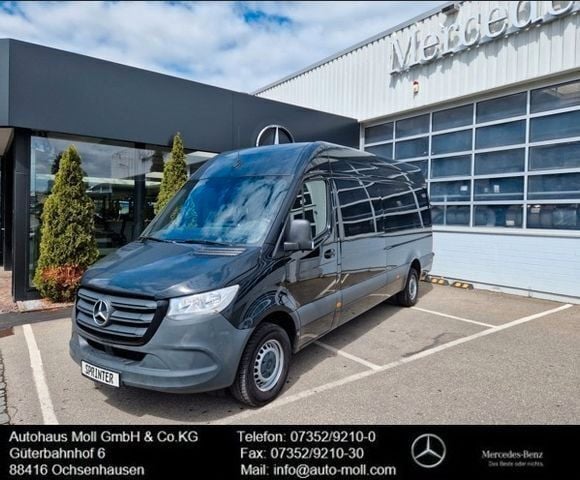 Schwarz Gebraucht 2021 Mercedes Sprinter Van | 29.500 € (Fairer Preis) - Bild 1/4