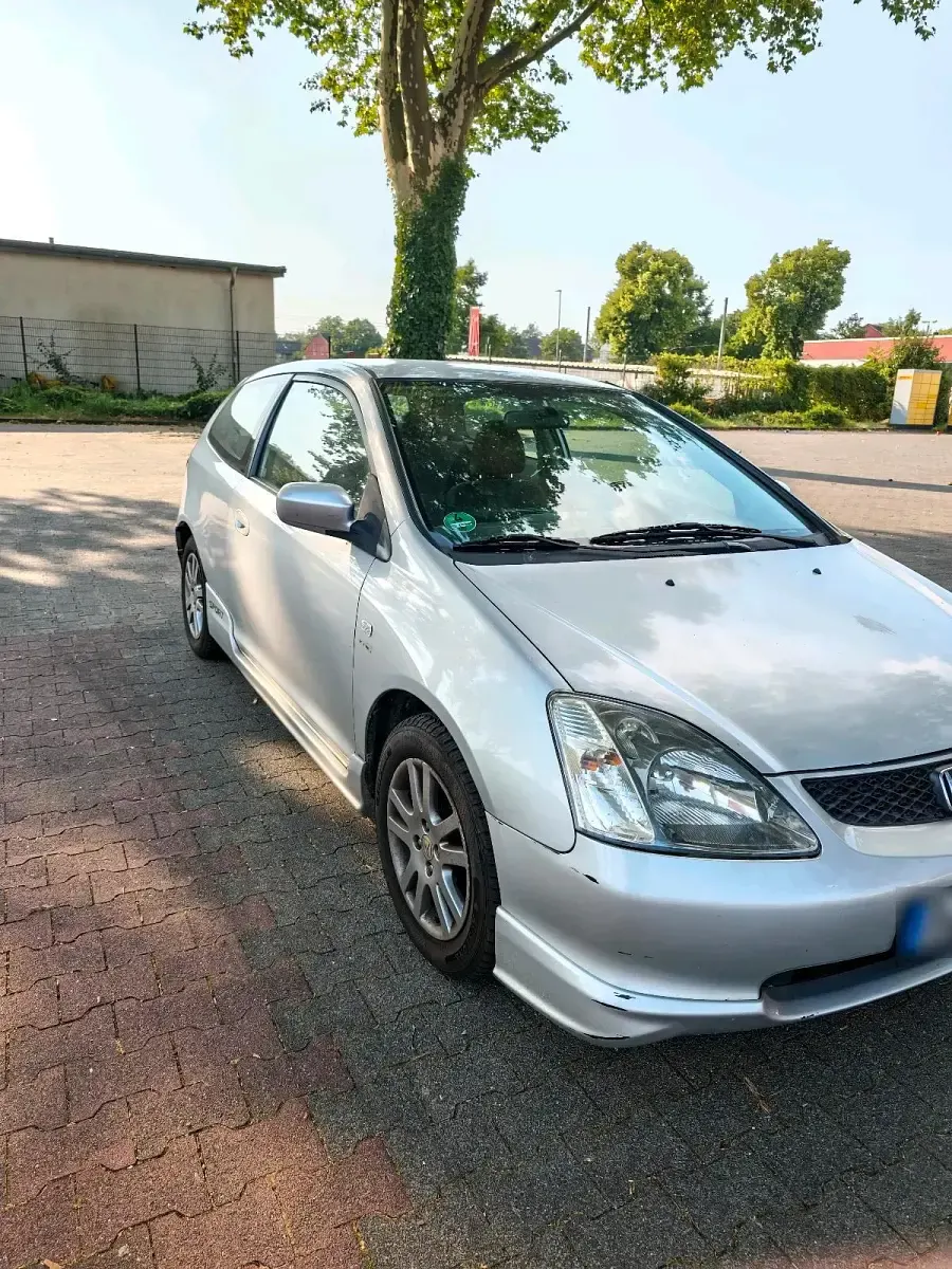 Gebraucht Honda Civic 110 PS (80 kW) 2004 Limousine