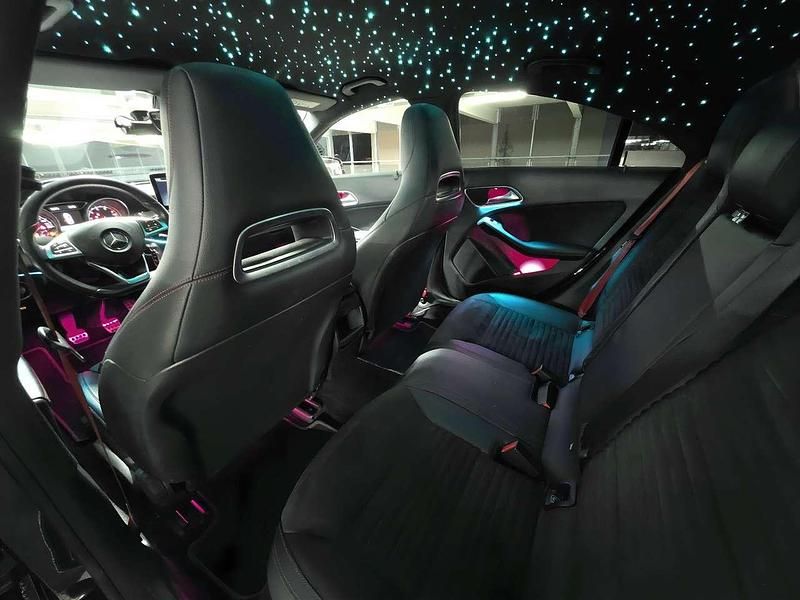 Gebraucht Mercedes CLA250 218 PS (160 kW) 2016 Schwarz Coupé