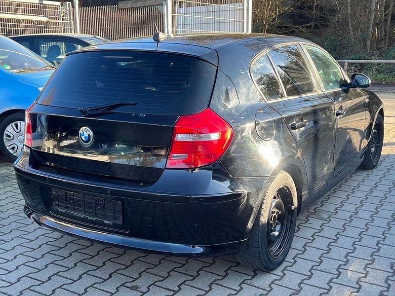 Gebraucht BMW 116 Efficient Dynamics 116 PS (85 kW) 2009 Schwarz Kleinwagen