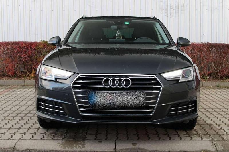 Gebraucht Audi A4 Design 190 PS (139 kW) 2016 Grau Kombi