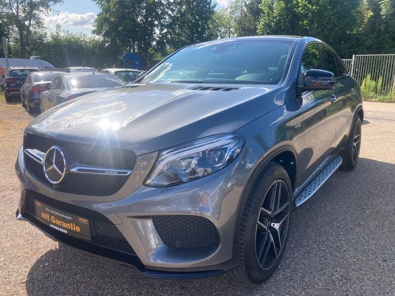 Grau Gebraucht 2018 Mercedes GLE450 AMG AMG Limousine | 43.999 € (Fairer Preis) - Bild 1/4